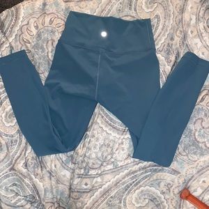 LULULEMON align in size 2